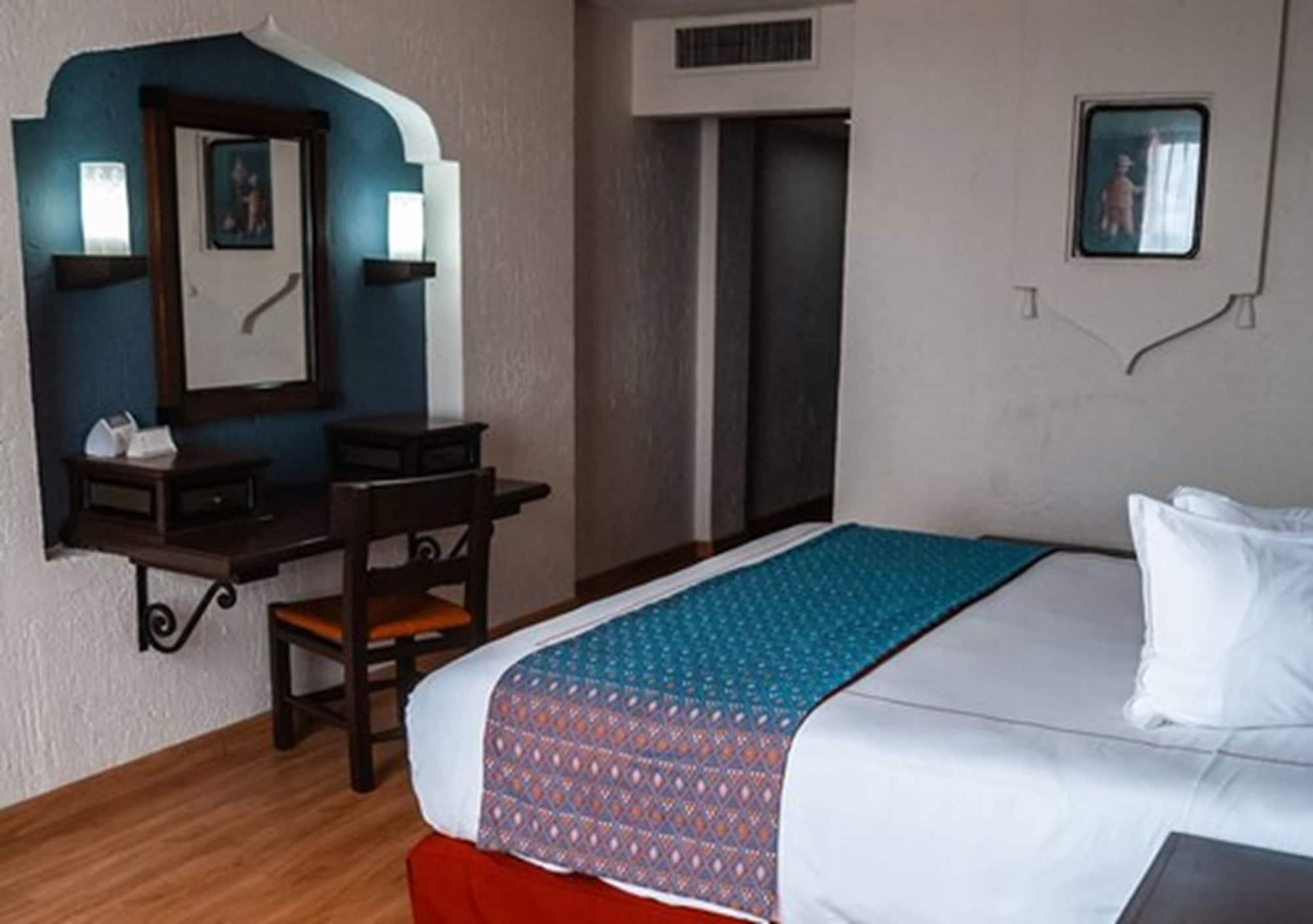 Hotel Fenix Guadalajara Exterior photo